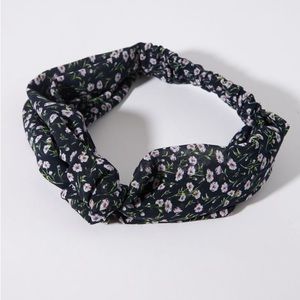 3/$25 Anthropologie Madeline Knotted Headband